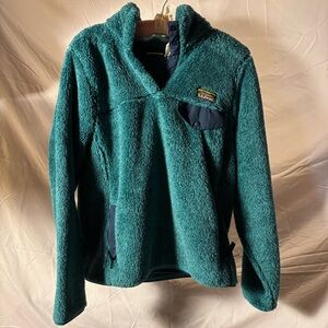 L.L. Bean Teal Sherpa Jacket with Dark Blue Pocket